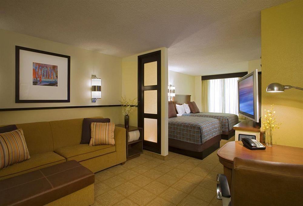 Hyatt Place Albuquerque Uptown Habitación foto